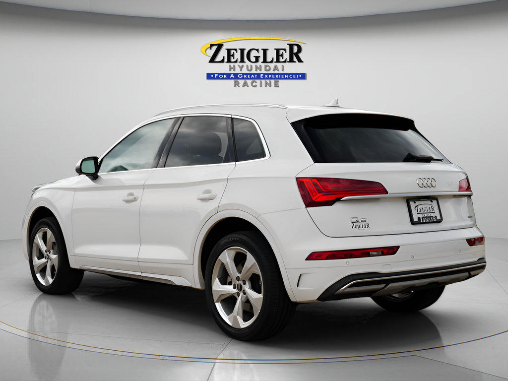 Used 2021 Audi Q5 2.0T Premium Plus w/ Premium Plus Package AWD/4WD image 5