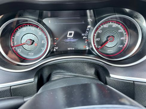 Used 2020 Dodge Charger SXT w/ Leather Interior Group image 5
