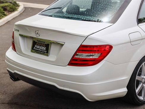Used 2013 Mercedes-Benz C 250 Sedan image 14