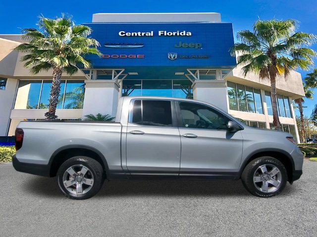Used 2025 Honda Ridgeline RTL image 4