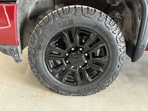 Certified 2023 GMC Sierra 2500 AT4 w/ Gooseneck/5TH Wheel Package image 32