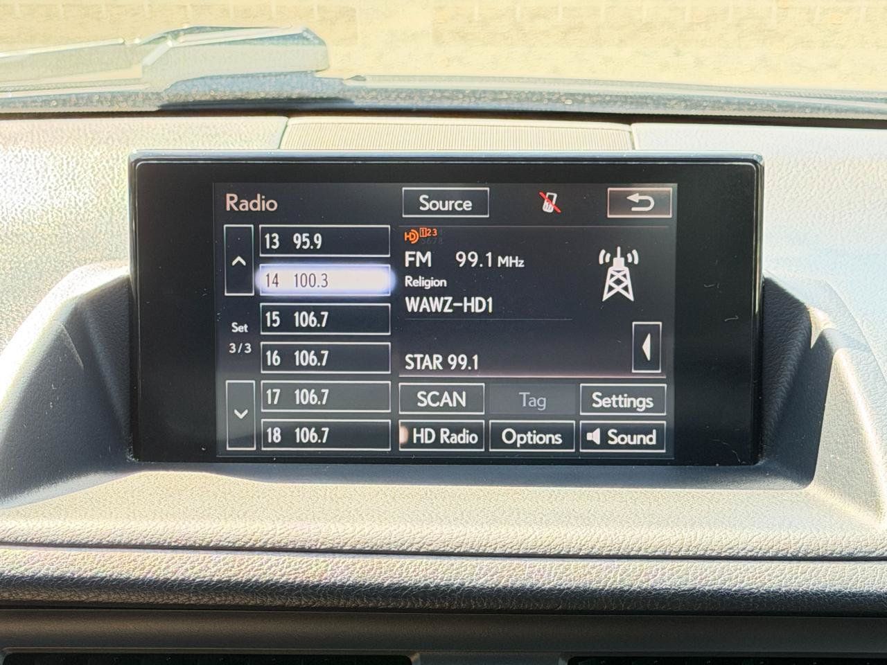 Used 2015 Lexus CT 200h w/ Navigation Package FWD image 54