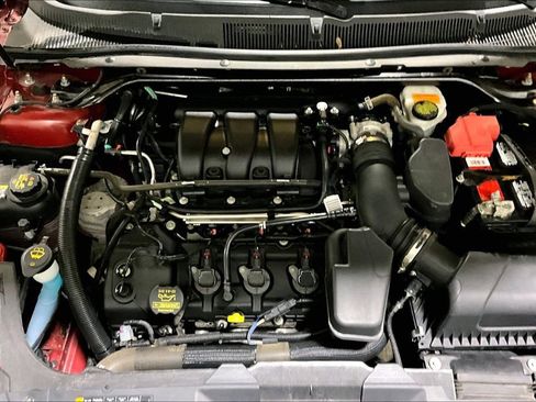 Used 2013 Ford Taurus SEL image 26