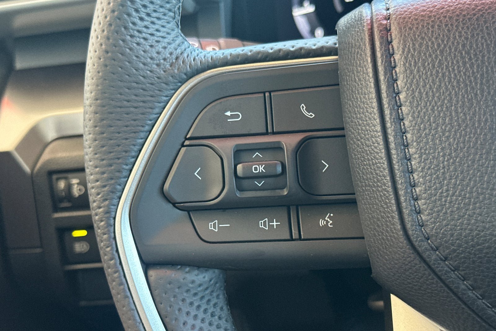 New 2026 Toyota Tacoma TRD Sport AWD/4WD image 25