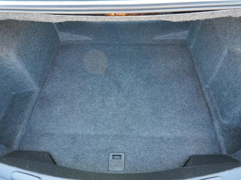 Used 2019 Chevrolet Impala LT FWD image 24