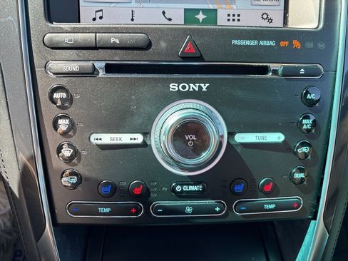 Used 2017 Ford Explorer Limited image 5