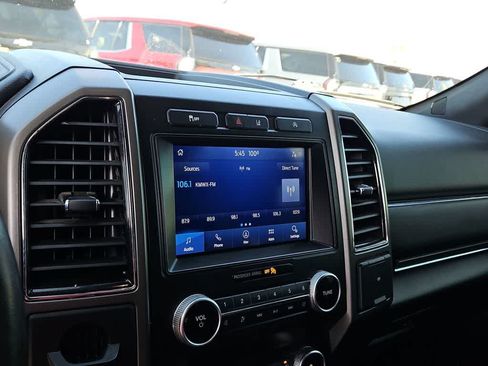 Used 2021 Ford Expedition Max XLT RWD image 24