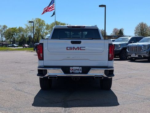 New 2026 GMC Sierra 1500 SLT w/ SLT Premium Plus Package AWD/4WD image 10
