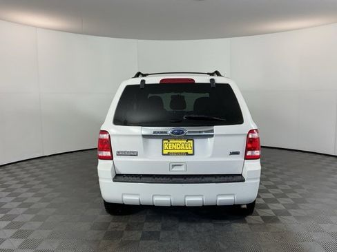 Used 2011 Ford Escape Limited image 6