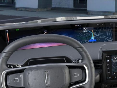 New 2025 Lincoln Nautilus Premier w/ Equipment Group 102A image 15