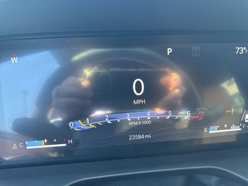 Used 2025 Jeep Grand Cherokee L Summit w/ Luxury Tech Group V image 32