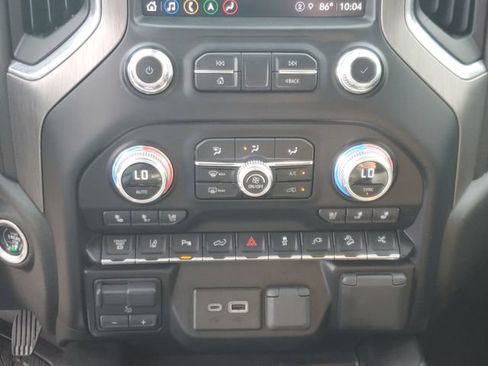 Used 2023 GMC Sierra 2500 Denali w/ Denali Ultimate Package AWD/4WD image 27