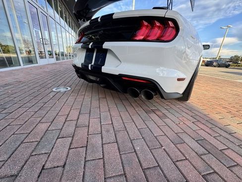 Used 2019 Lexus LC 500 Coupe image 6