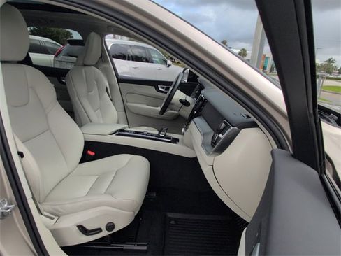 Used 2025 Volvo XC60 T8 Core w/ Protection Package Premier image 17