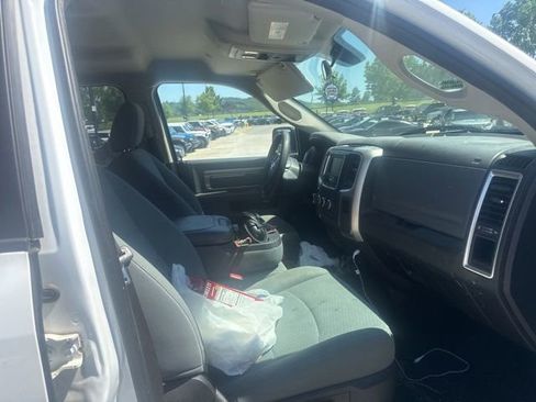Used 2019 RAM 1500 Classic SLT RWD image 25