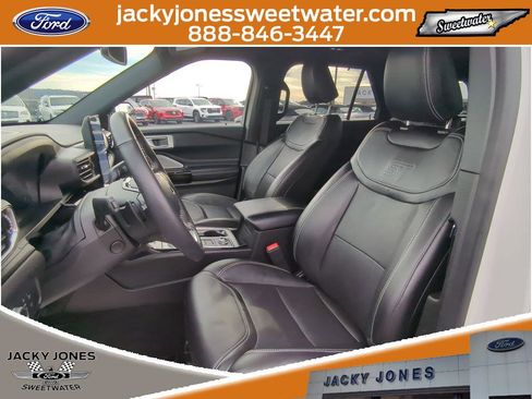 Certified 2022 Ford Explorer ST w/ Equipment Group 401A image 11