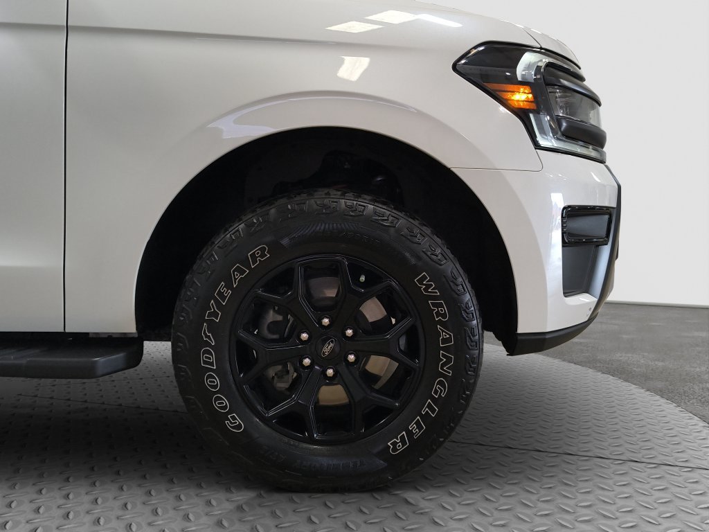 Used 2022 Ford Expedition Timberline AWD/4WD image 28