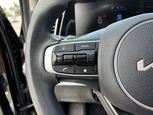 Used 2023 Kia Sportage LX AWD/4WD image 26