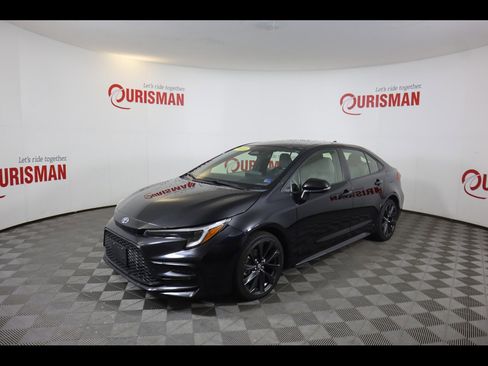 Used 2023 Toyota Corolla SE FWD image 4