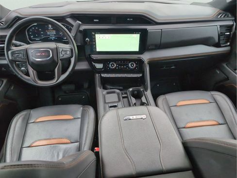 Used 2024 GMC Sierra 2500 AT4 w/ AT4 Premium Plus Package image 28