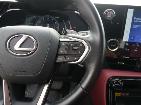 Certified 2023 Lexus NX 250 FWD w/ Premium Package image 24