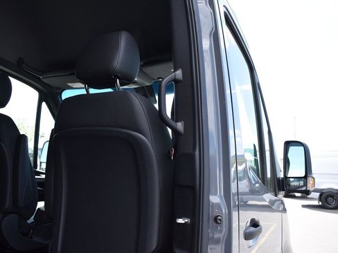 New 2025 Mercedes-Benz Sprinter 2500 image 11