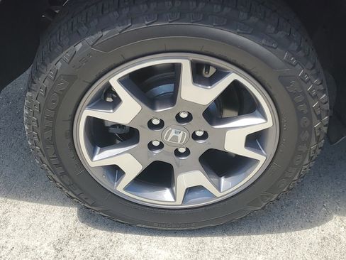 Used 2023 Honda Passport TrailSport image 8