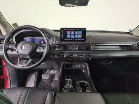 Certified 2024 Honda Pilot Elite image 15