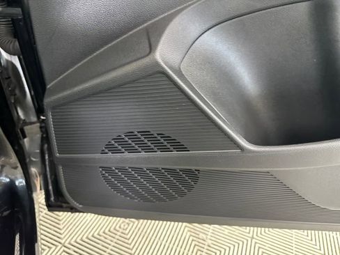 Used 2024 Volkswagen Taos S image 29