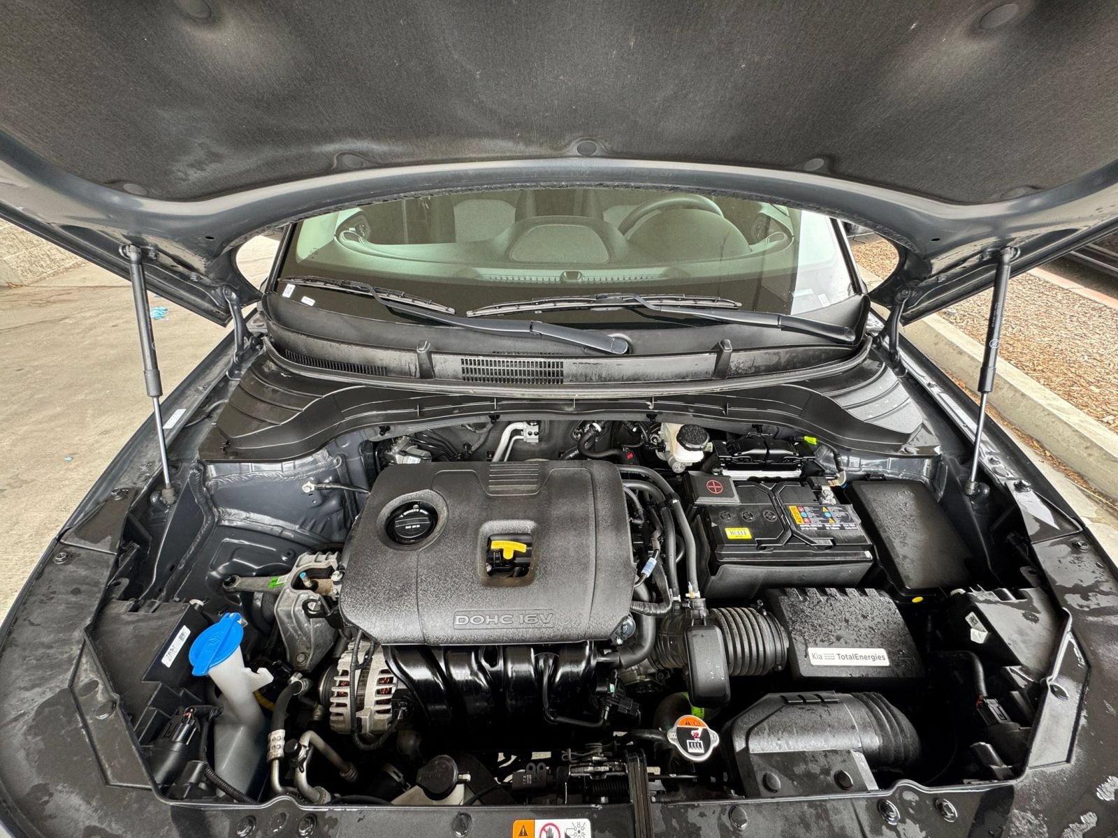 Used 2025 Kia Soul LX w/ LX Technology Package FWD image 29