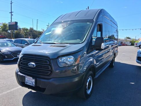 Used 2019 Ford Transit 250 148 High Roof Extended RWD image 3