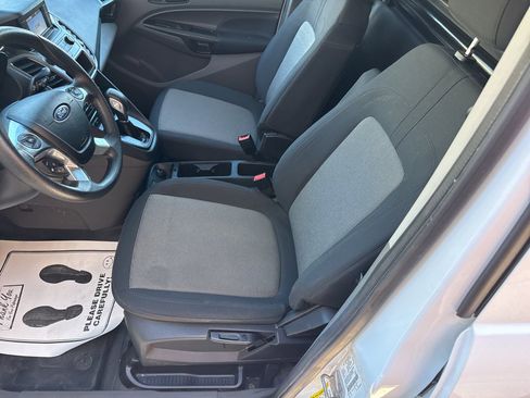 Used 2022 Ford Transit Connect XL image 18