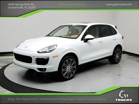 Used 2017 Porsche Cayenne Platinum Edition w/ Premium Package (PJV) AWD/4WD image 1