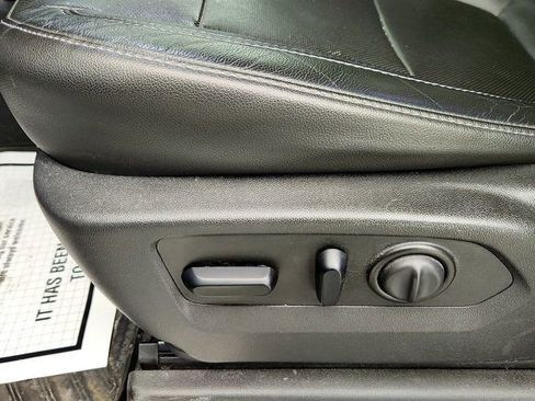 Used 2019 Chevrolet Silverado 1500 LTZ w/ LTZ Premium Package image 11