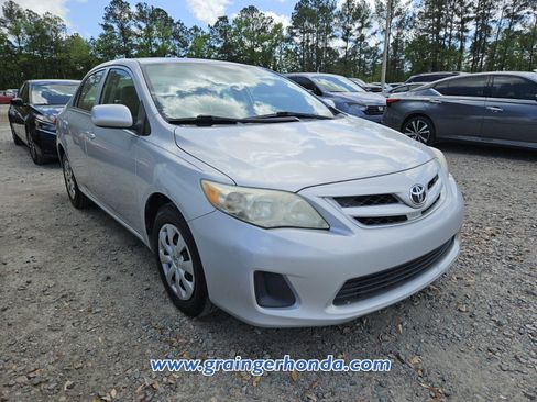 Used 2013 Toyota Corolla L image 5