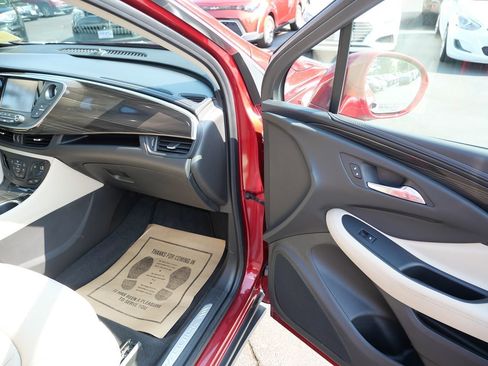 Used 2020 Buick Envision Preferred image 23