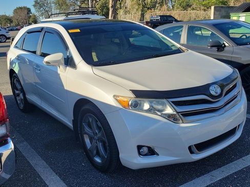 Used 2013 Toyota Venza XLE image 1