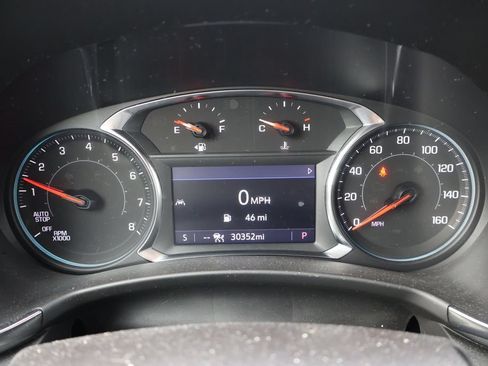 Used 2024 Chevrolet Equinox RS AWD/4WD image 16