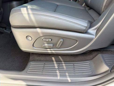 New 2026 Hyundai Palisade Calligraphy AWD/4WD image 16