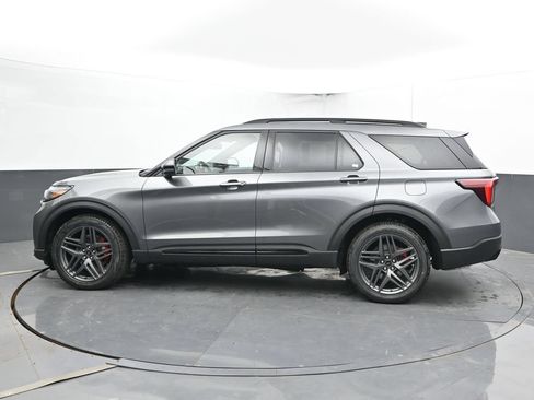 New 2026 Ford Explorer Platinum w/ LUX Leather Package AWD/4WD image 8