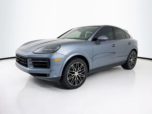 New 2026 Porsche Cayenne Coupe AWD/4WD image 1