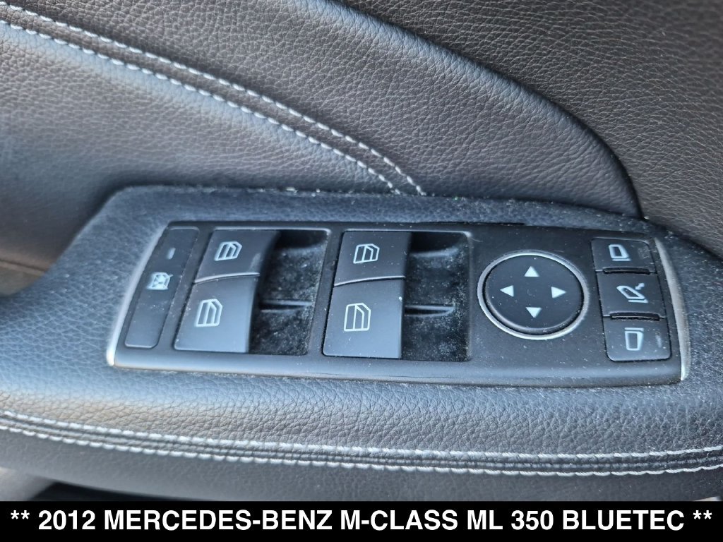 Used 2012 Mercedes-Benz ML 350 BlueTEC 4MATIC image 27