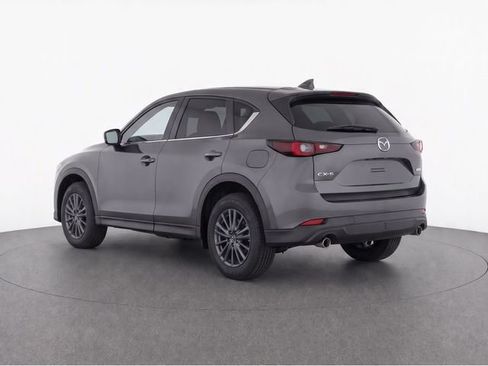 Used 2021 MAZDA CX-5 Touring FWD image 5