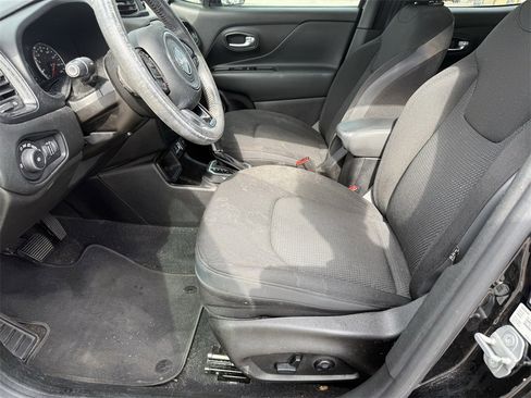 Used 2020 Jeep Renegade Altitude image 12