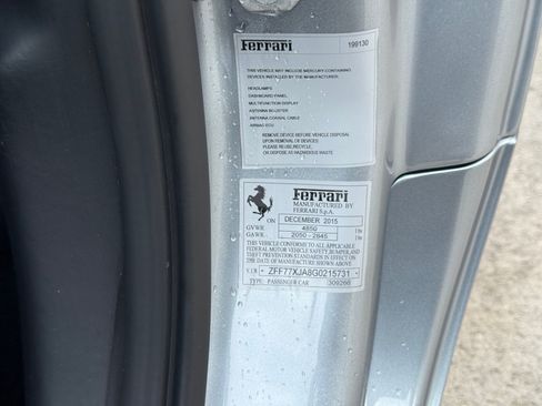 Used 2016 Ferrari California T RWD image 27