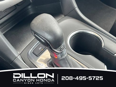 Used 2022 Chevrolet Equinox LS w/ LS Convenience Package AWD/4WD image 21