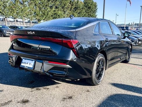 New 2026 Kia K5 LXS image 8