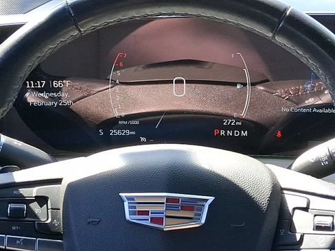 Used 2024 Cadillac XT4 Luxury w/ LPO, Floor Liner Package FWD image 12