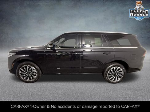 Used 2025 Lincoln Navigator Black Label AWD/4WD image 3