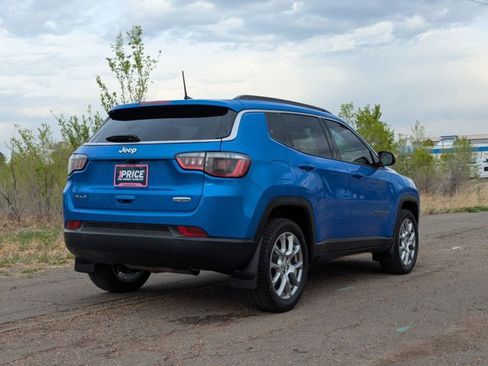 Used 2022 Jeep Compass Latitude image 5